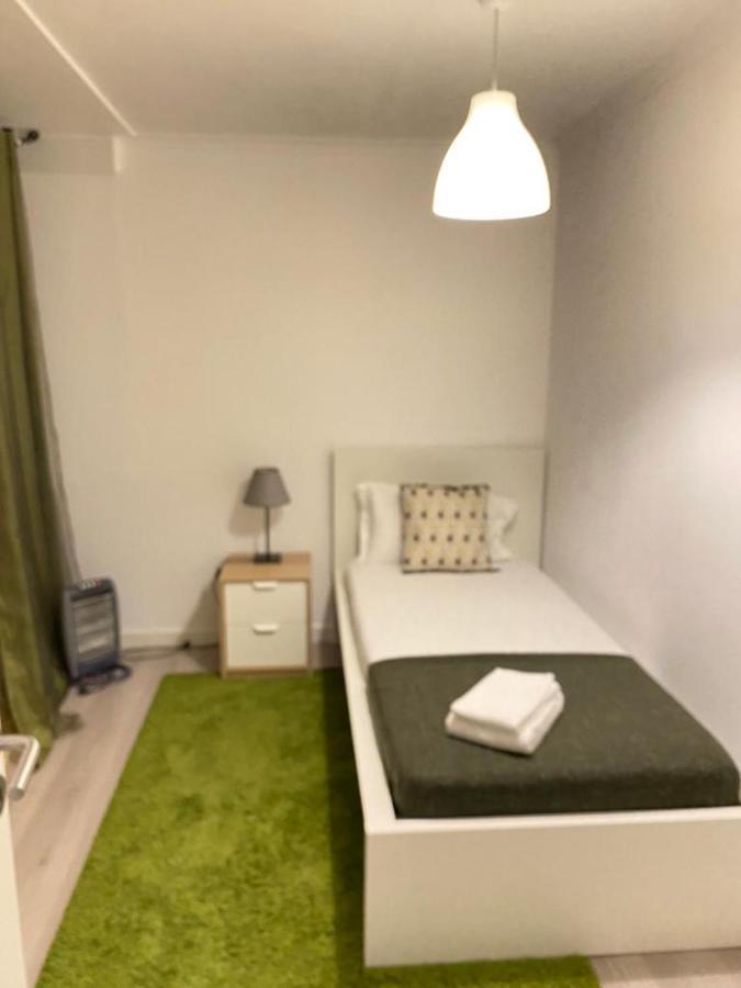 Duplex Proximo Do Aeroporto Lisboa Apartment ภายนอก รูปภาพ